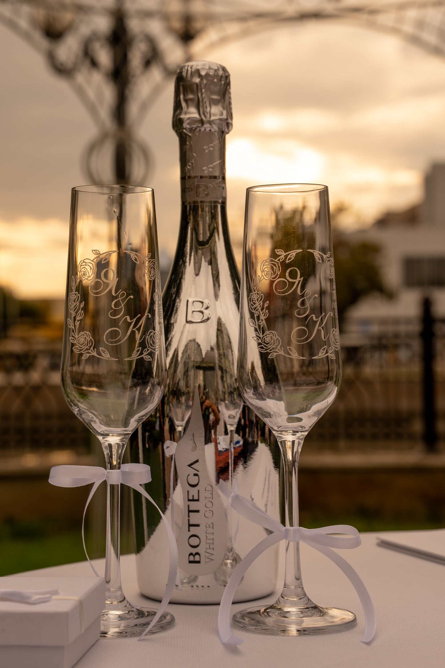 Комплект лазерно гравирани сватбени чаши